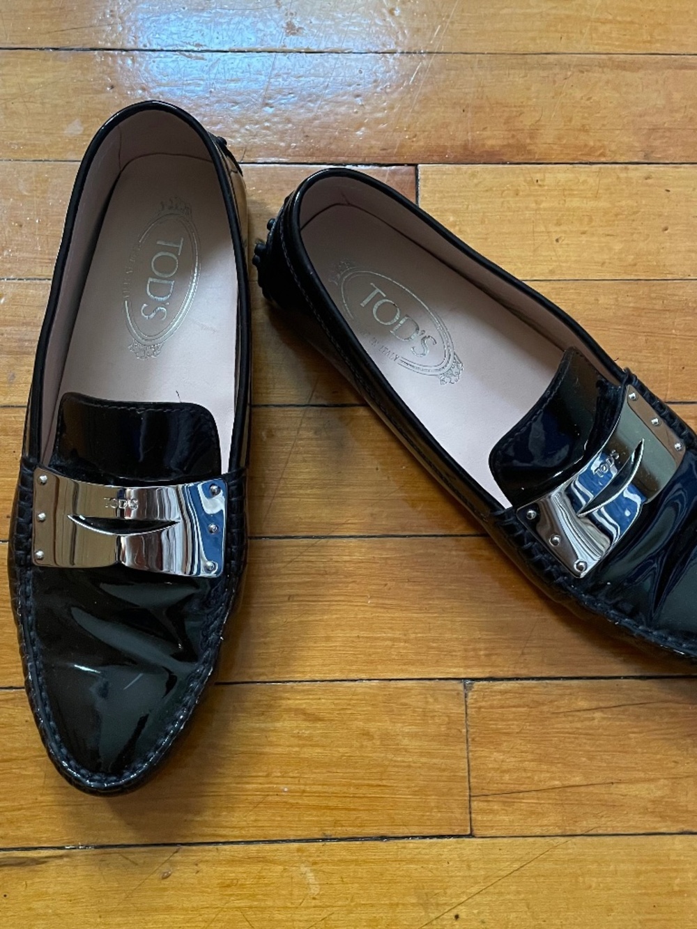 Tod's Black Patent Leather Gommino Driving Loafer Flats Sz 38.5/8.5 Luxury